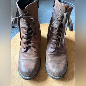 TAOS Brown Leather Lace-Up Ankle Boots Side Zip Comfort Combat Style Size 9